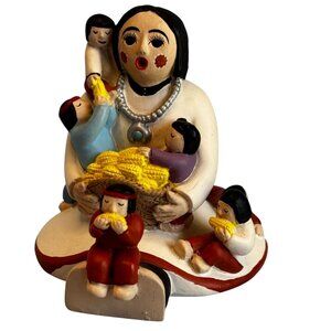 Pueblo Storyteller Mother 7 Children Corn on the Cob Tribal Crafted Figurine
